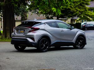 2019 Toyota C-HR 1.8 Petrol Hybris Automatic Sol - Image 2