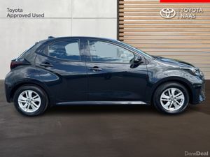 Toyota Yaris YARIS 1.5 LUNA - Image 3