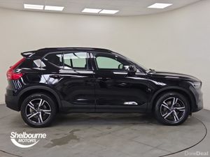 Volvo XC40 B4 PLUS AWD MHEV - Image 4