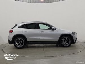 Mercedes-Benz GLA Class GLA 180 AMG LINE PREMIUM P - Image 4