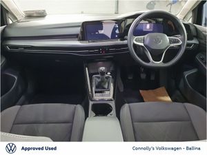 Volkswagen Golf STYLE | 2.0 Diesel  Engine | Huge - Image 3