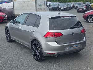 Volkswagen Golf HighLine 1.2 Petrol Auto (141) - Image 3