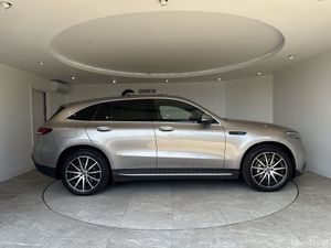 Mercedes-Benz AMG 2023 - Image 4
