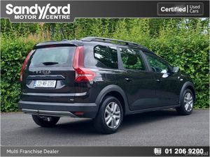 Dacia Jogger TCe 110 Comfort**7 SEATS** - Image 4