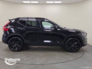 Volvo XC40 B4 PLUS BLACK EDITION - Image 4