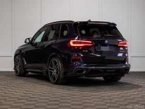 2022 BMW X5 X-Drive 45e M-Sport - Image 4