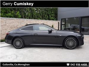 Mercedes-Benz CLE 300 AMG Line Premium PHEV - Image 3