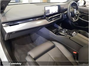 BMW i5 M Sport Pro |  eDrive 40 |  83.9 kWh | Broo - Image 2