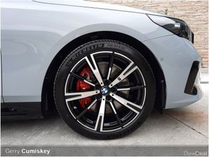 BMW i5 M Sport Pro |  eDrive 40 |  83.9 kWh | Broo - Image 4