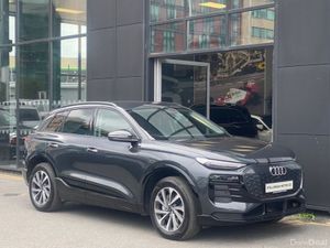 Audi Q6 e-tron 100kw Performance Sport Auto EV - Image 3