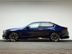 BMW 5-Series 530E M SPORT PRO CARBON KIT - Image 4