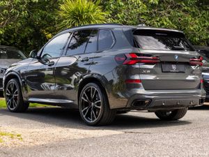 BMW X5 50e xDrive M Sport Pro - Image 2