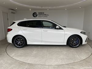 BMW 1-Series 2023 - Image 4