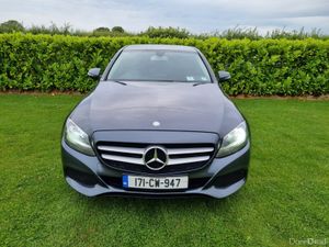 Mercedes-Benz C-Class 2017  Clean car - Image 2
