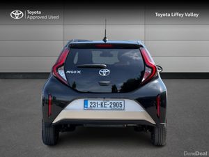 Toyota Aygo X AYGO 1.0 DESIGN - Image 4
