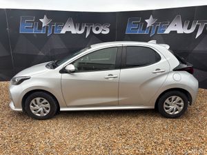 Toyota Yaris 1.0 Terra Automatic 2022 - Image 2