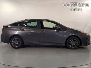 Toyota Prius 1.8 HYBRID - Image 2