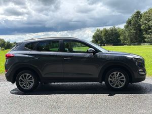 Hyundai Tucson 2016 Executive Huge Specs - Image 2