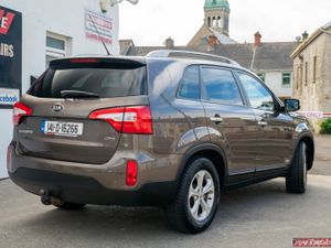 🔥 2014 Kia Sorento 2.2 Diesel 4WD Platinum 🔥 - Image 2