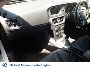 Volvo V40 D2 (120hp) SE+ Leather Geartronic - Image 4