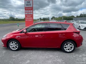 2016 Toyota Auris - Image 4