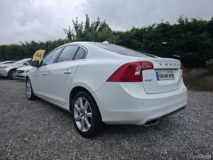 2017 Volvo S60 D4 SE - Image 3