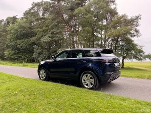 Land Rover Range Rover Evoque 2022 - Image 4