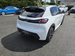 Peugeot 208 GT Line - Image 4