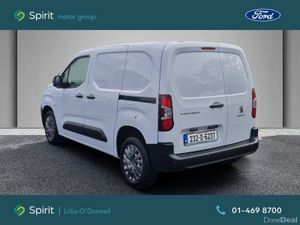 Peugeot Partner PARTNER PROF AUTOMATIC PLUS 1.5 BL - Image 3
