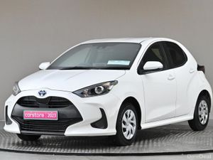 Toyota Yaris 1.5 PETROL HYBRID **REVERSE CAM** - Image 3