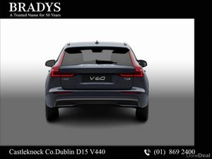 Volvo V60 V60 T6 Plus Dark AWD PHEV--Driver Assist - Image 4