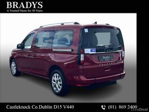 Ford Transit Connect TOURER LWB TITANIUM 2.0 TDI - - Image 4