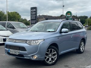Mitsubishi Outlander 2015 2.0 Petrol Hybrid - Image 2