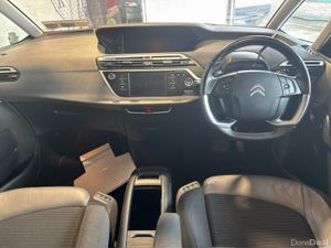 Citroen C4 C4 FEEL EXCL 1.5 BLUEHDI 130 E - Image 4