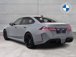 BMW M5 M5 Saloon - Image 3