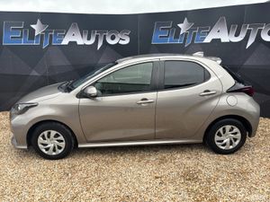 Toyota Yaris Self Charging Hybrid 1.5 2021 - Image 2