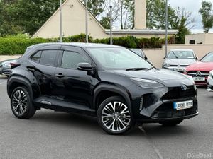 232 TOYOTA YARIS CROSS 1.5 PETROL HYBRID HIGH SPEC - Image 2