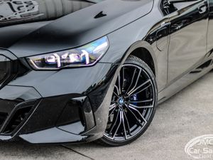 2024 BMW 530E PRO PACK LCI - Image 3