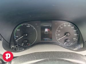 Toyota Yaris Hybrid X Auto - Straight Sale Discoun - Image 4