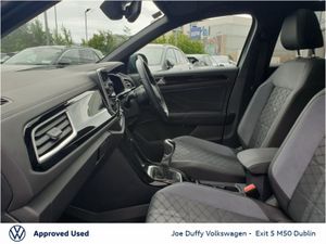 Volkswagen T-Roc R-LINE PLUS 1.0 TSI 110HP MANUAL - Image 4