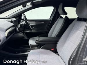 Renault Megane Megane Techno 220 EV60 Auto - Image 4