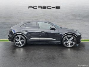 Porsche Macan Turbo Electric - Image 4