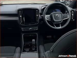 Volvo EC40 Extended Range 82kWh Ultra Black Editio - Image 3