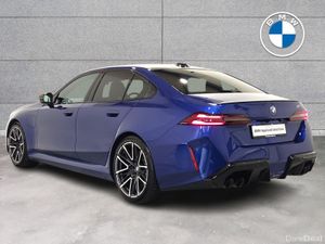 BMW M5 Saloon - Image 3