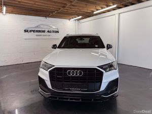 2021 Audi Q7 S-Line Black Edition 55TFSI E Quattro - Image 4