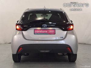 Toyota Yaris 1.5 HYBRID - Image 4