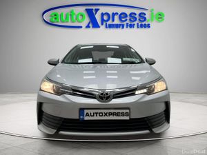Toyota Corolla 1.3 Manual, Low mileage - Image 3