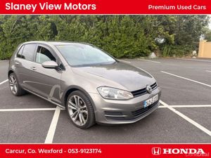 Volkswagen Golf 1.6 TDI SE BLUEMOTION 105PS 5DR - Image 2