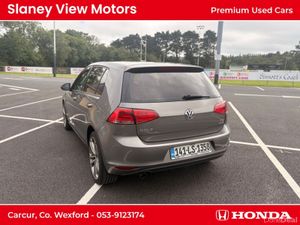 Volkswagen Golf 1.6 TDI SE BLUEMOTION 105PS 5DR - Image 3