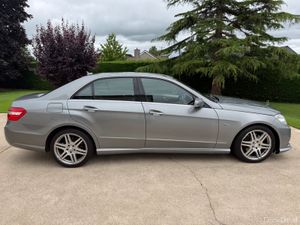 2009 MERCEDES E350 CDI SPORT AUTO - Image 4